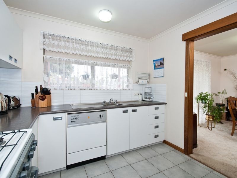 9A Lamington Avenue, Seacliff Park SA 5049