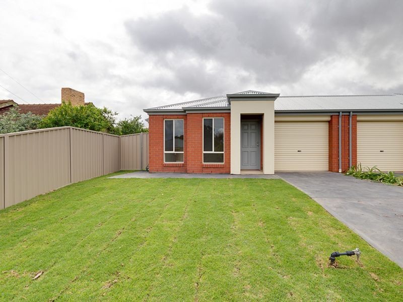 27 Raggatt Crescent, Mitchell Park SA 5043
