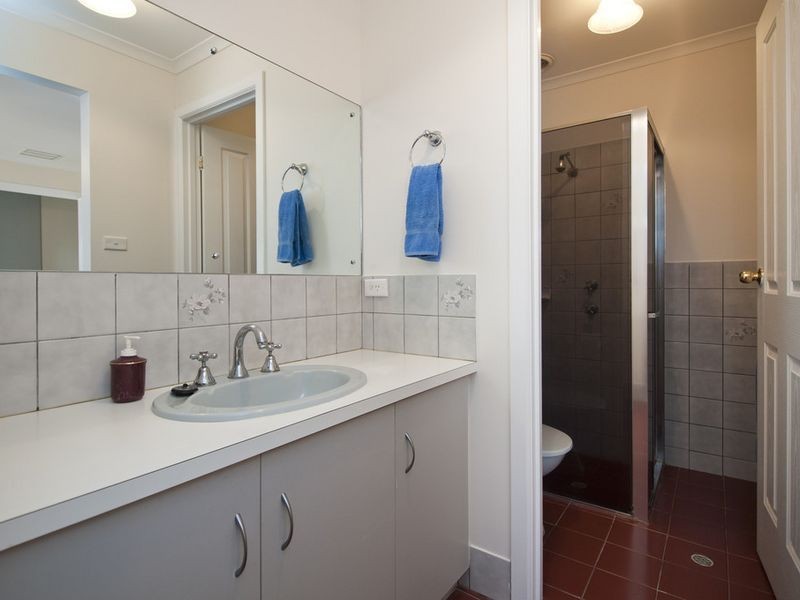 43 Lerunna Avenue, Hallett Cove SA 5158