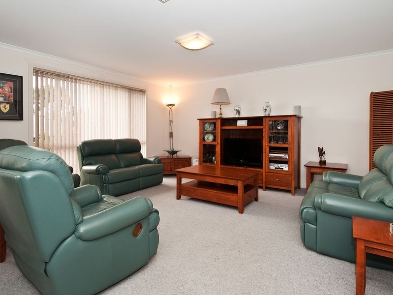 21A Eurunderee Avenue, Seacombe Gardens SA 5047