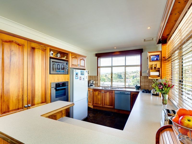 14 Hill Street, Seacliff Park SA 5049