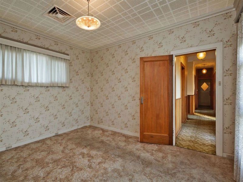 34 Braeside Ave, Seacombe Heights SA 5047