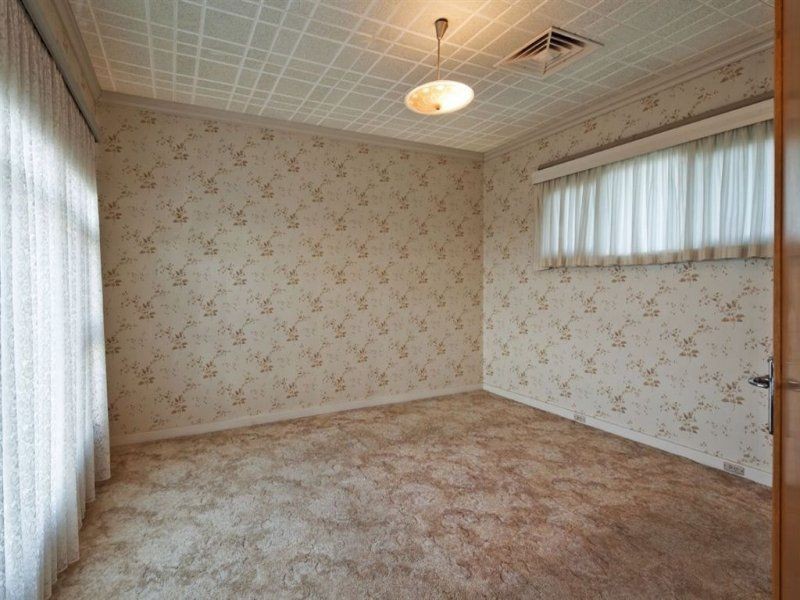 34 Braeside Ave, Seacombe Heights SA 5047