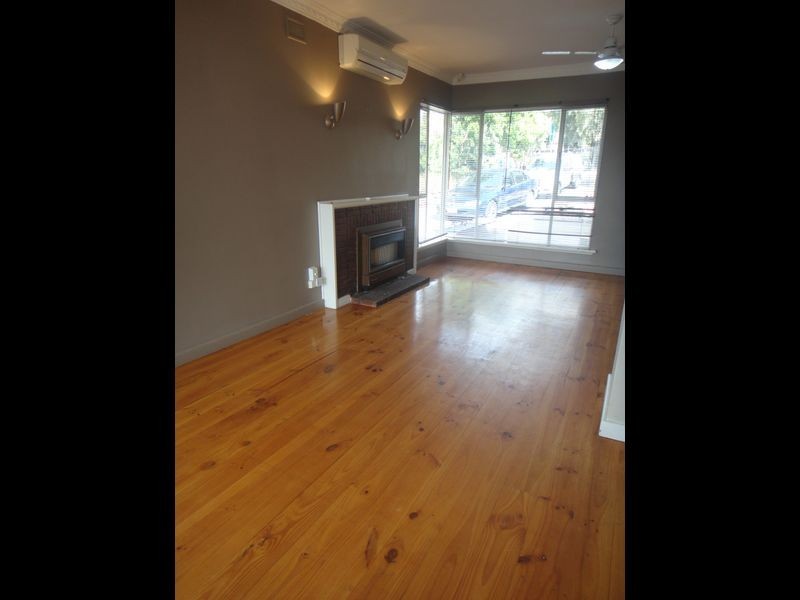 25 Bandon Terrace, Marino SA 5049