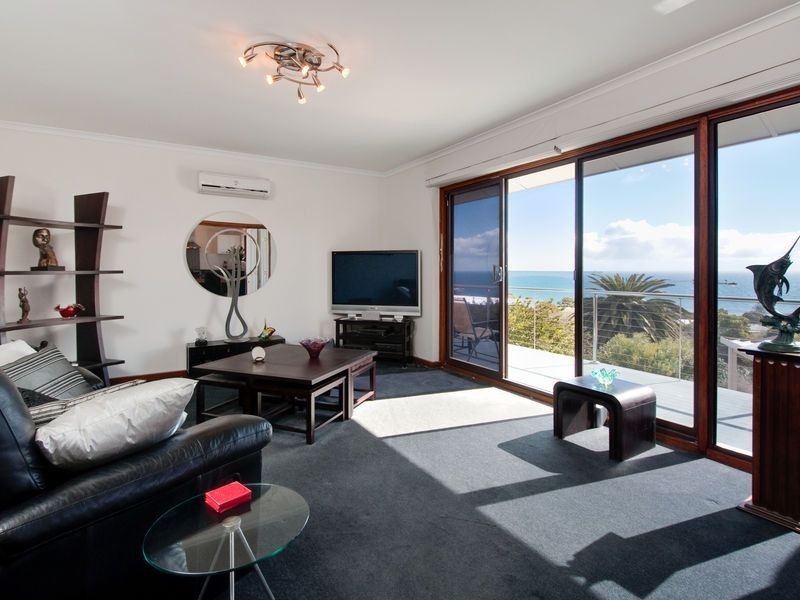 21 Ronald Crescent, Marino SA 5049