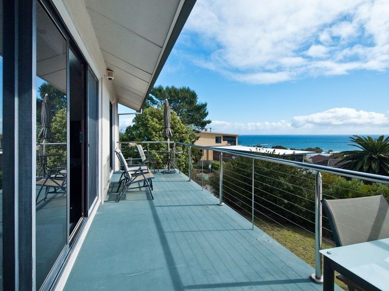 21 Ronald Crescent, Marino SA 5049