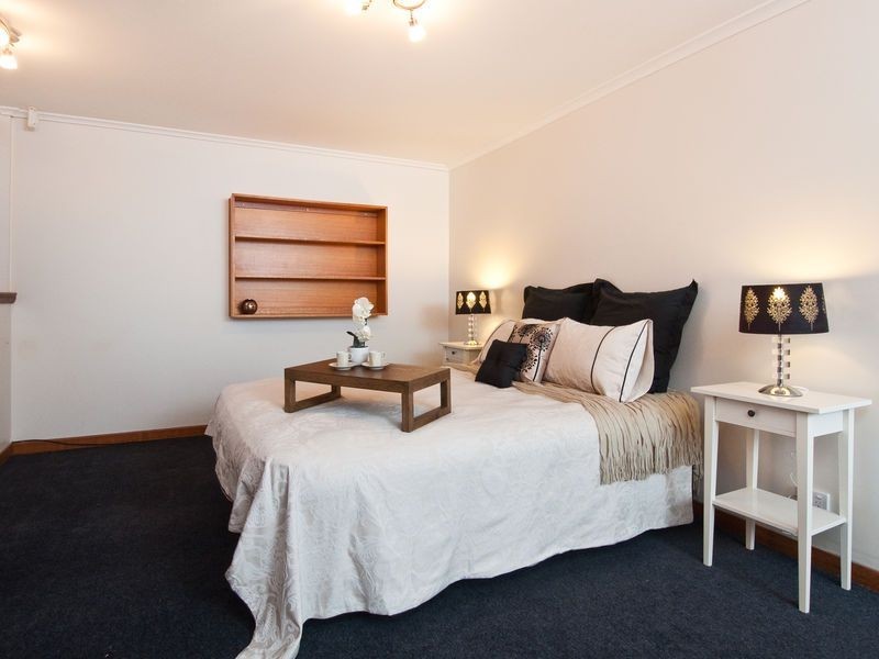 21 Ronald Crescent, Marino SA 5049