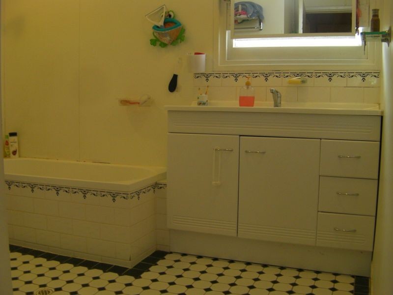 16 Day Street, Sturt SA 5047