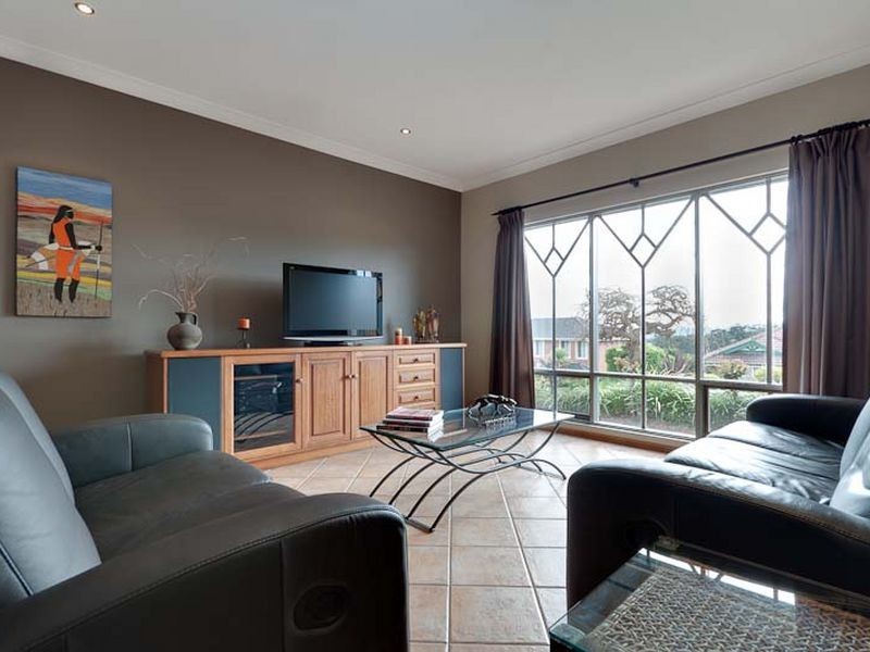 24 Gleneagles Road, Aberfoyle Park SA 5159