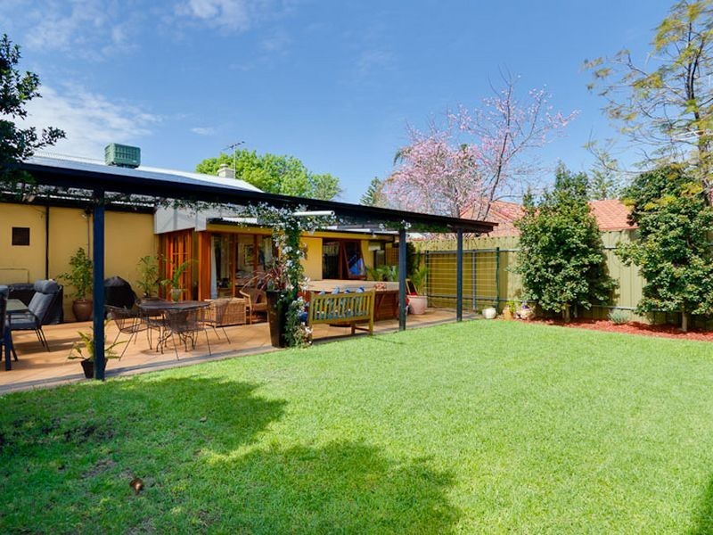 12 Caroona Avenue, Hove SA 5048