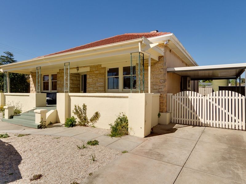 2 Lamington Avenue, Seacliff Park SA 5049