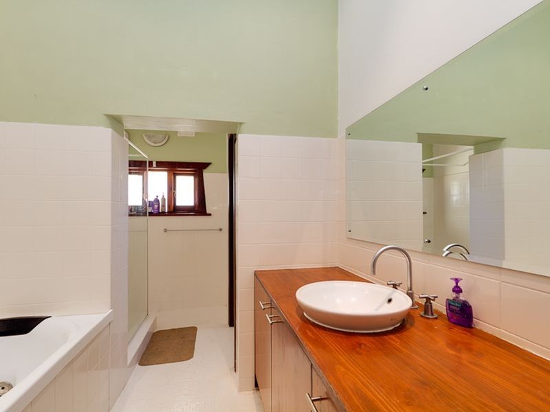 2 Lamington Avenue, Seacliff Park SA 5049