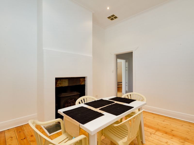 2 Lamington Avenue, Seacliff Park SA 5049