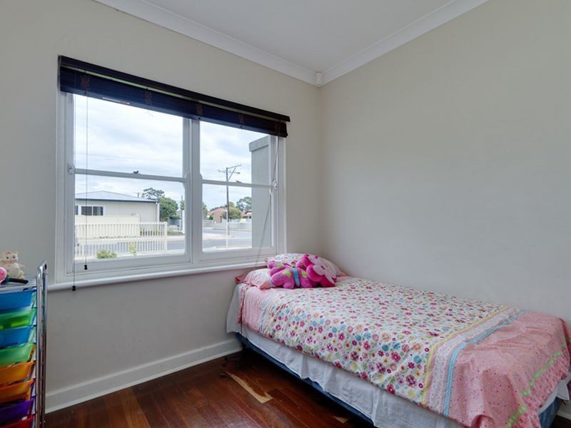 63 Norrie Avenue, Clovelly Park SA 5042