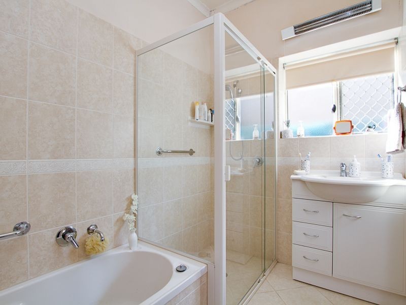 2 Arthur Street, Seacliff Park SA 5049