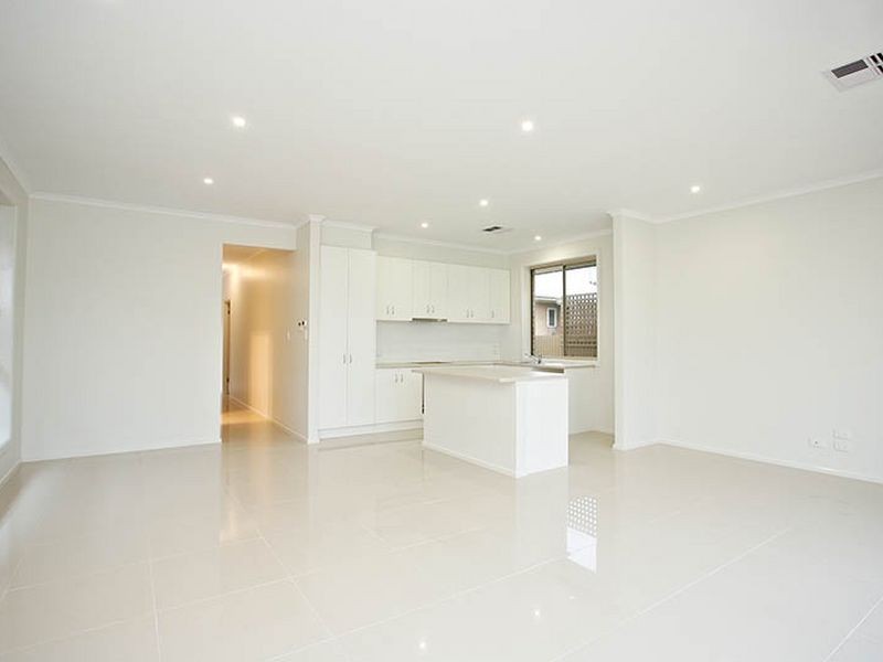 68 & 68A English Avenue, Clovelly Park SA 5042