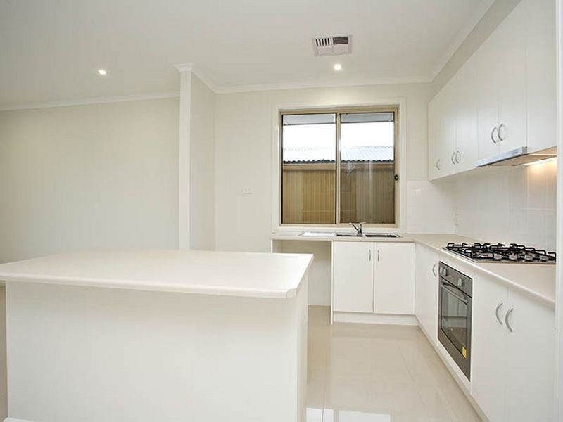 68 & 68A English Avenue, Clovelly Park SA 5042