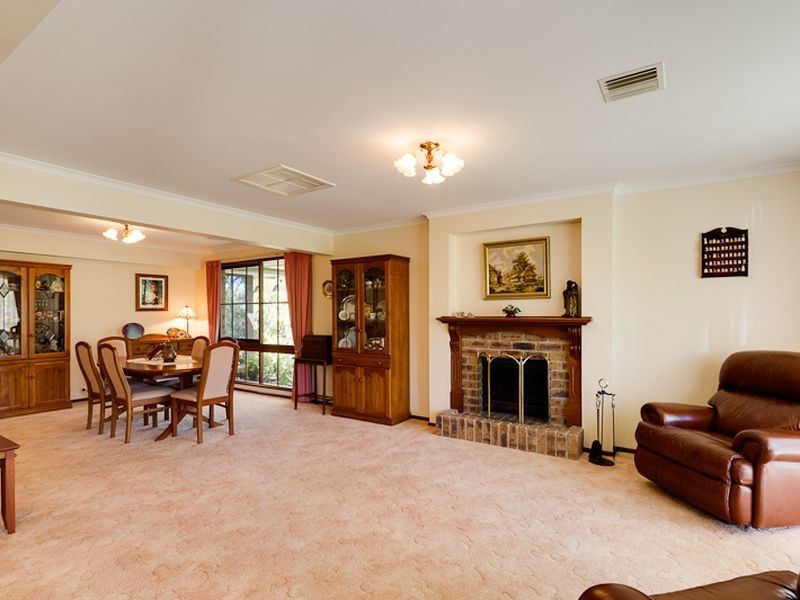 12 Springwood Court, Aberfoyle Park SA 5159