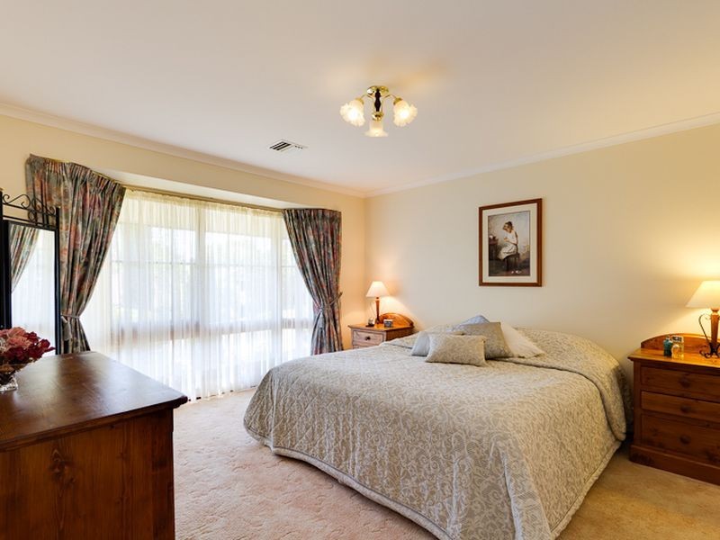 12 Springwood Court, Aberfoyle Park SA 5159