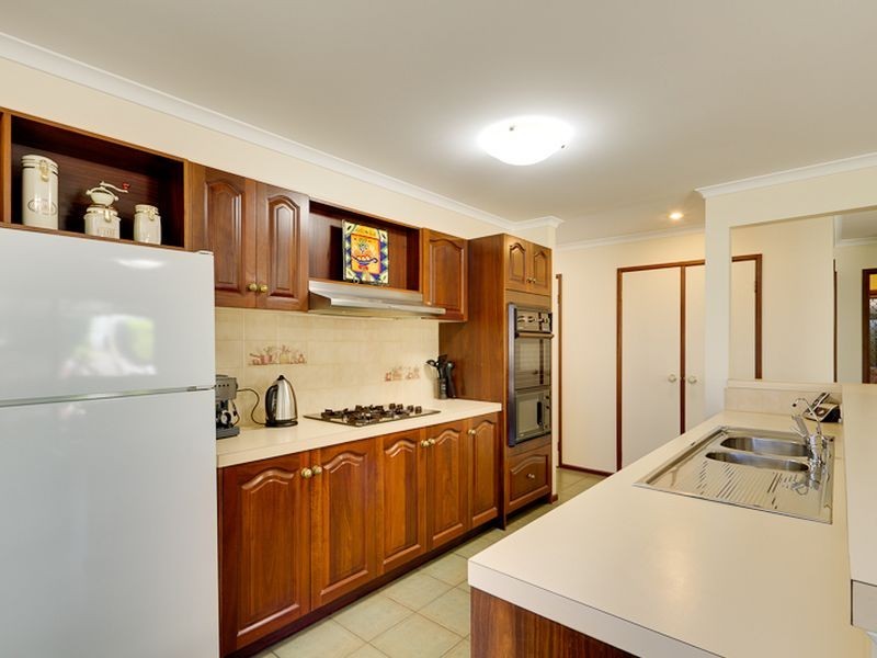 12 Springwood Court, Aberfoyle Park SA 5159