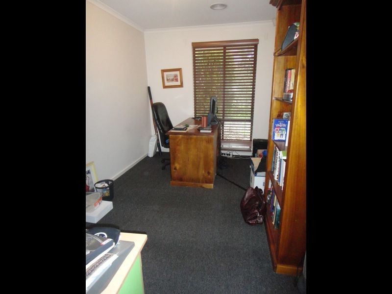 3 Easton Road, Happy Valley SA 5159