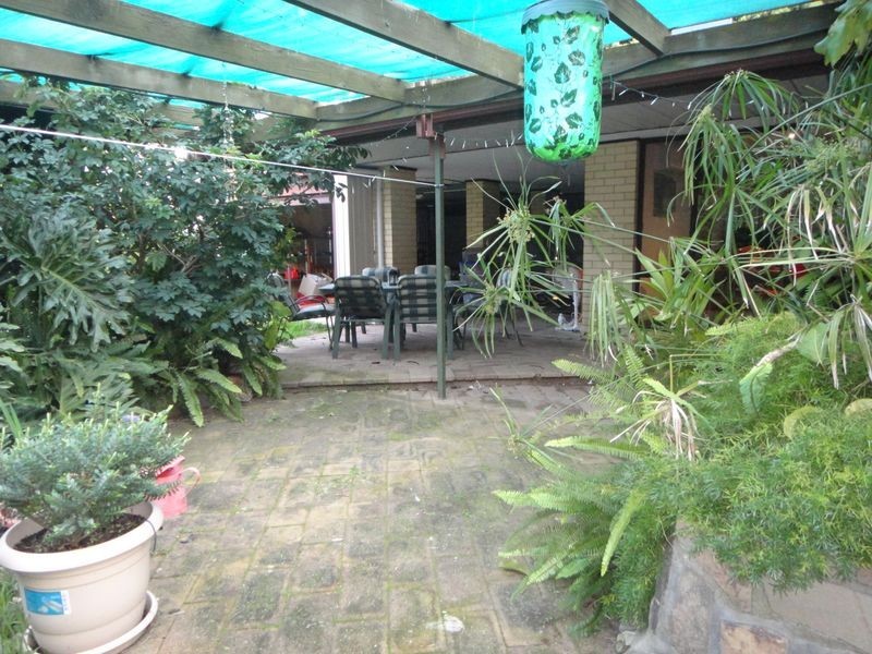 3 Easton Road, Happy Valley SA 5159