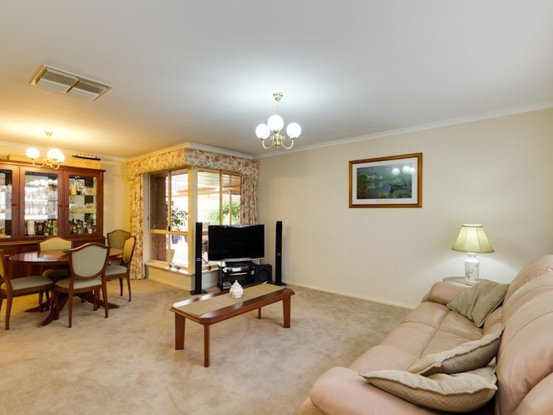 22 Scarborough Tce, Dover Gardens SA 5048