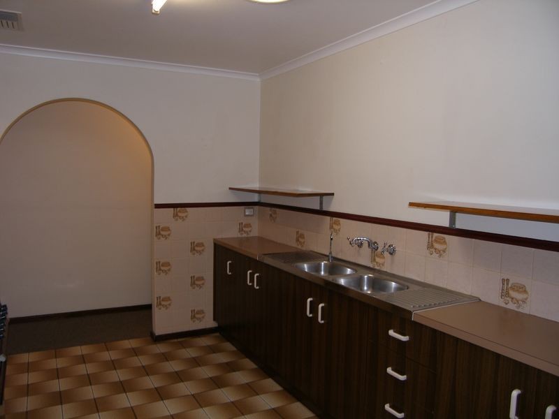 58 Glenhelen Road, Morphett Vale SA 5162