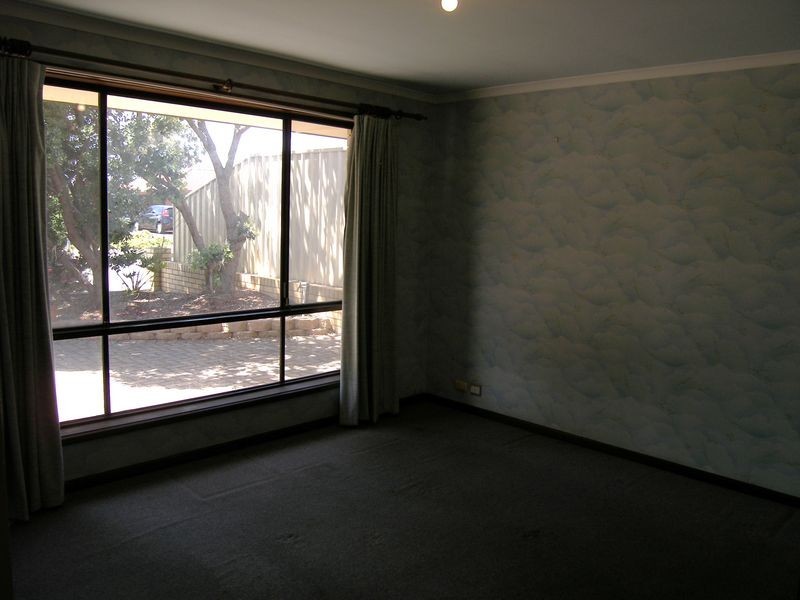 58 Glenhelen Road, Morphett Vale SA 5162