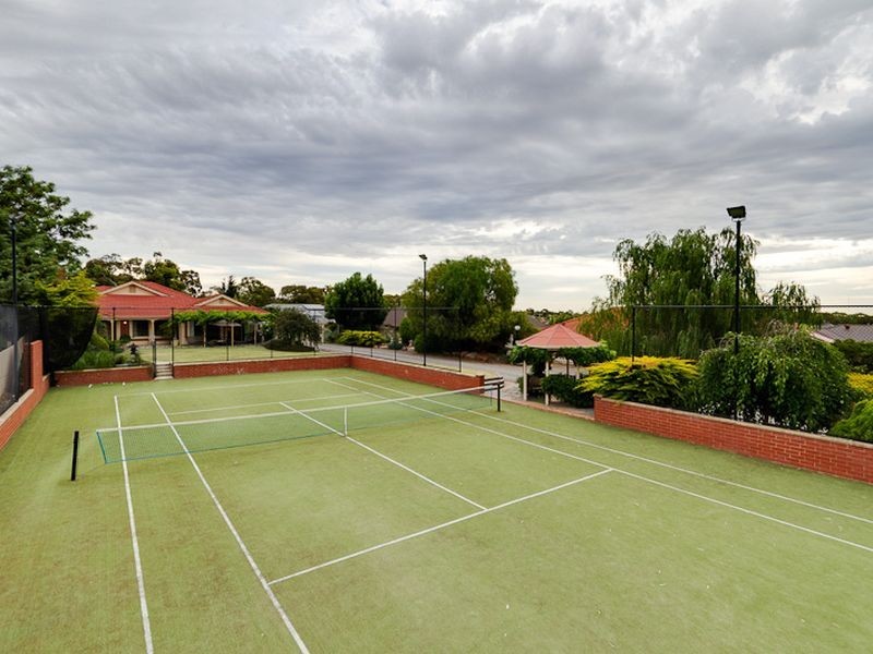 206 Reynell Road, Woodcroft SA 5162