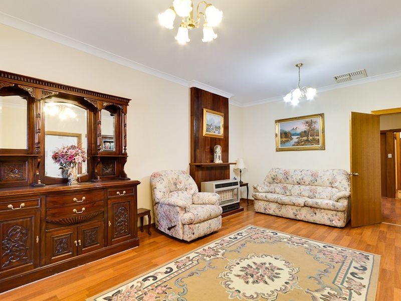 26 Weroona Avenue, Park Holme SA 5043