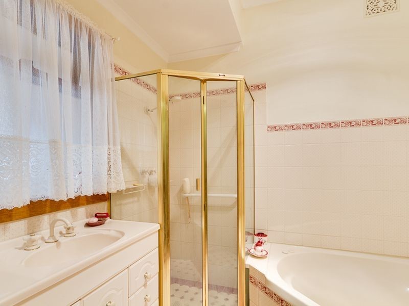 26 Weroona Avenue, Park Holme SA 5043