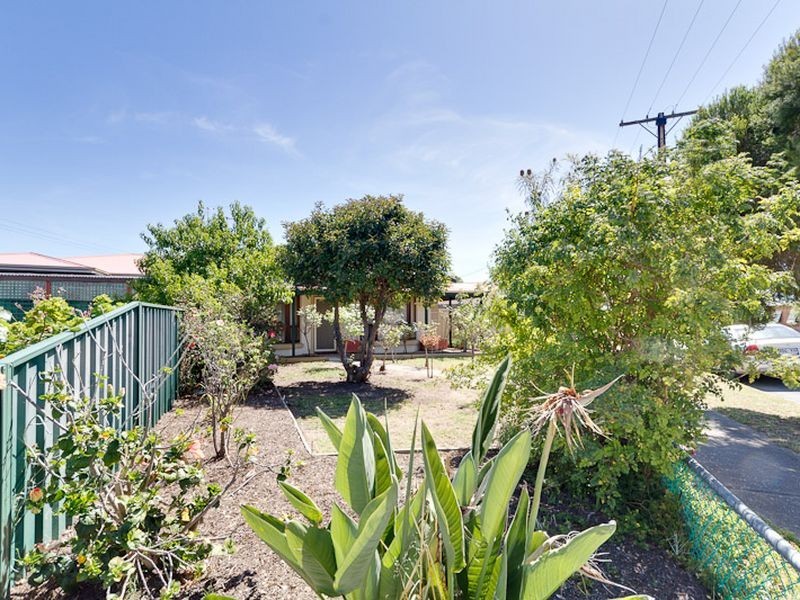 26 Weroona Avenue, Park Holme SA 5043