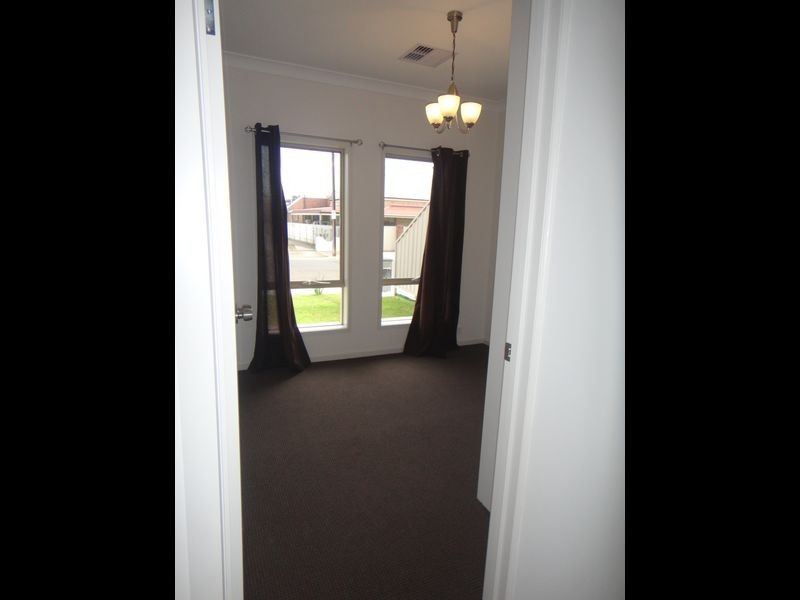 31 Ashford Road, Keswick SA 5035