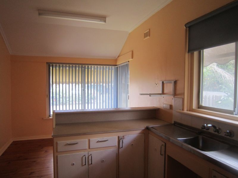 1 Laurence Street, Dover Gardens SA 5048
