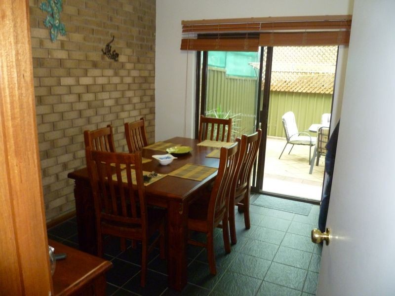 22/2A Karu Crescent, Mitchell Park SA 5043