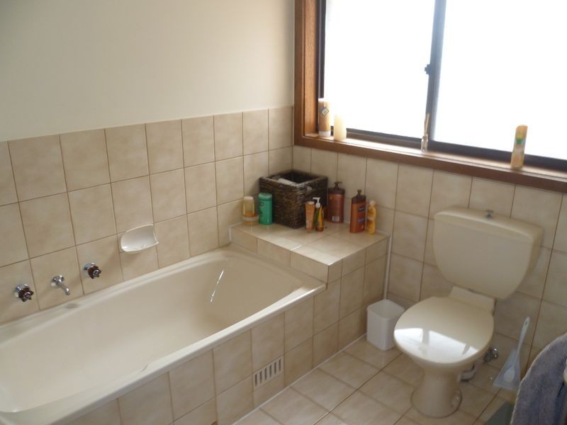 22/2A Karu Crescent, Mitchell Park SA 5043