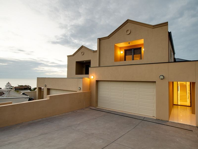 8A Wonggo Street, Hallett Cove SA 5158