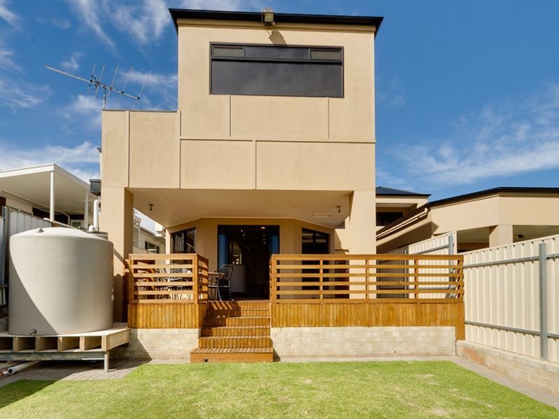 8A Wonggo Street, Hallett Cove SA 5158