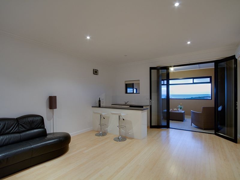 8A Wonggo Street, Hallett Cove SA 5158