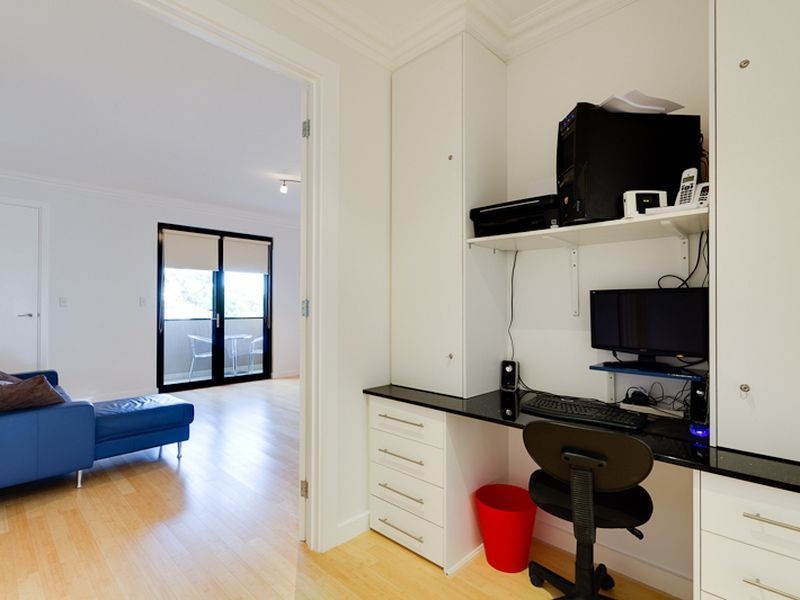 8A Wonggo Street, Hallett Cove SA 5158