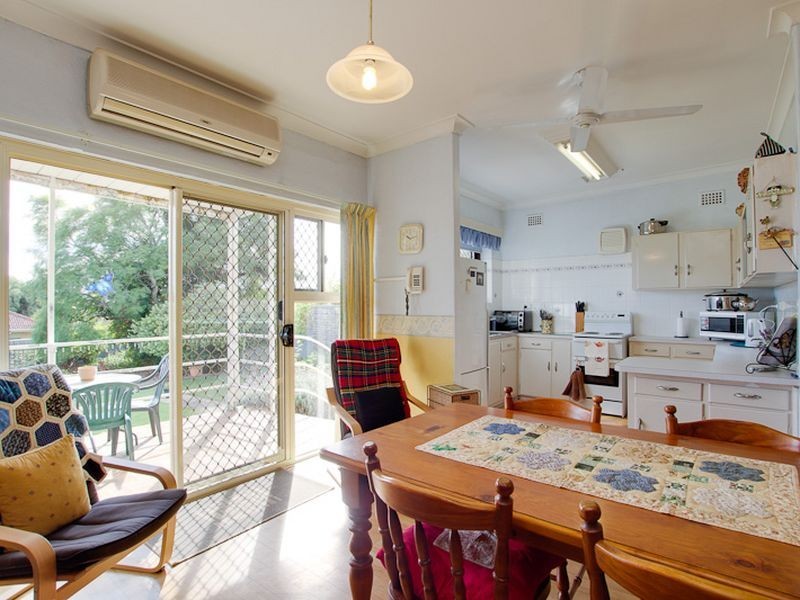 2 Arthur Street, Seacliff Park SA 5049