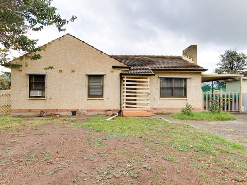 4 Rudford Street, Brighton SA 5048