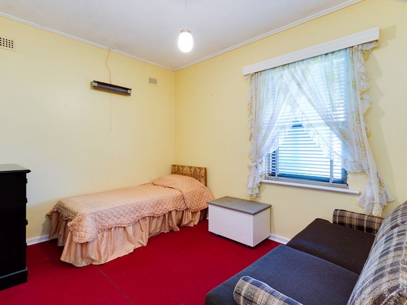 4 Rudford Street, Brighton SA 5048