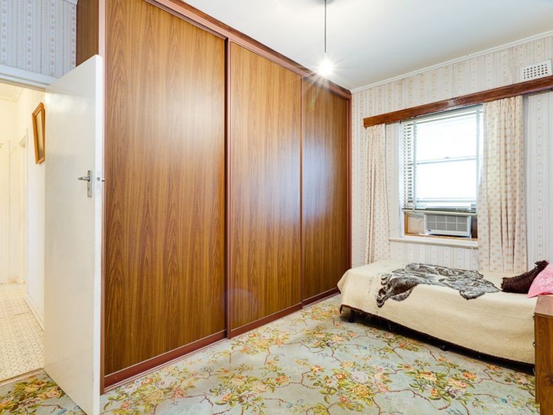 4 Rudford Street, Brighton SA 5048