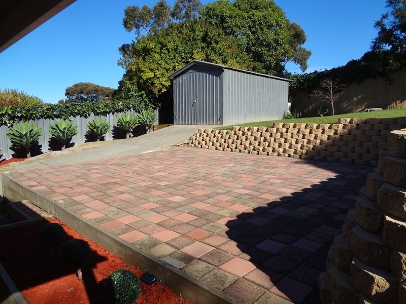 7 Larkdale Crescent, O’halloran Hill SA 5158