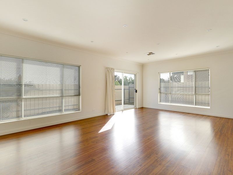 8B Seaview Avenue, Kingston Park SA 5049