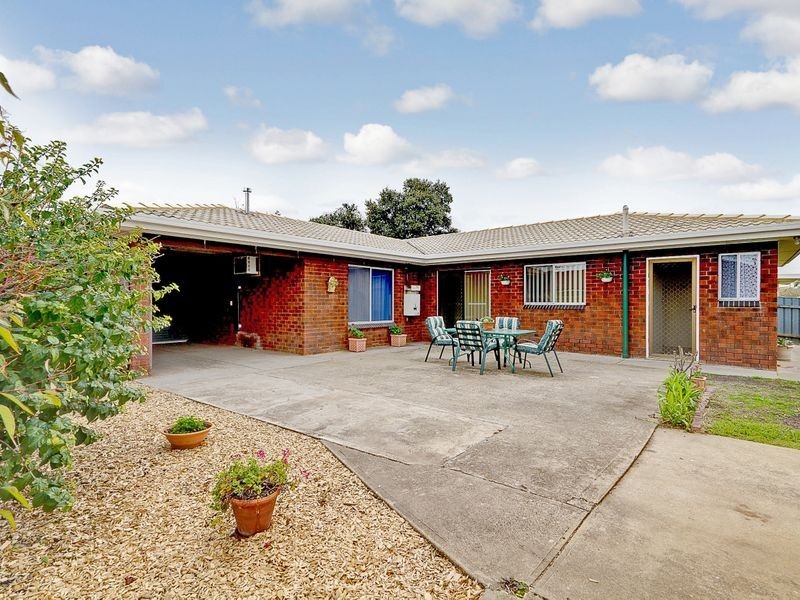 33 Westall Way, Sheidow Park SA 5158