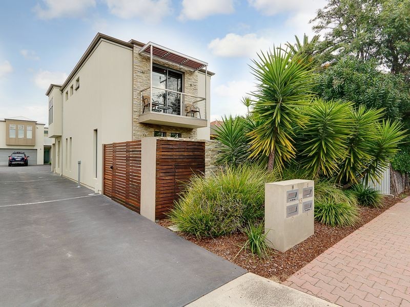 13B Dunluce Ave, Brighton SA 5048