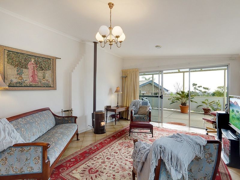 4 West Street, Seacliff Park SA 5049